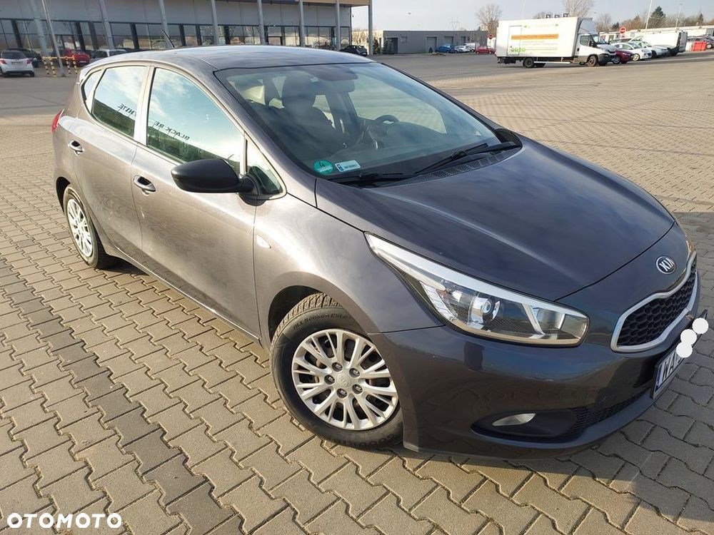 Kia Ceed 1.6 CRDi 128 Vision - 7