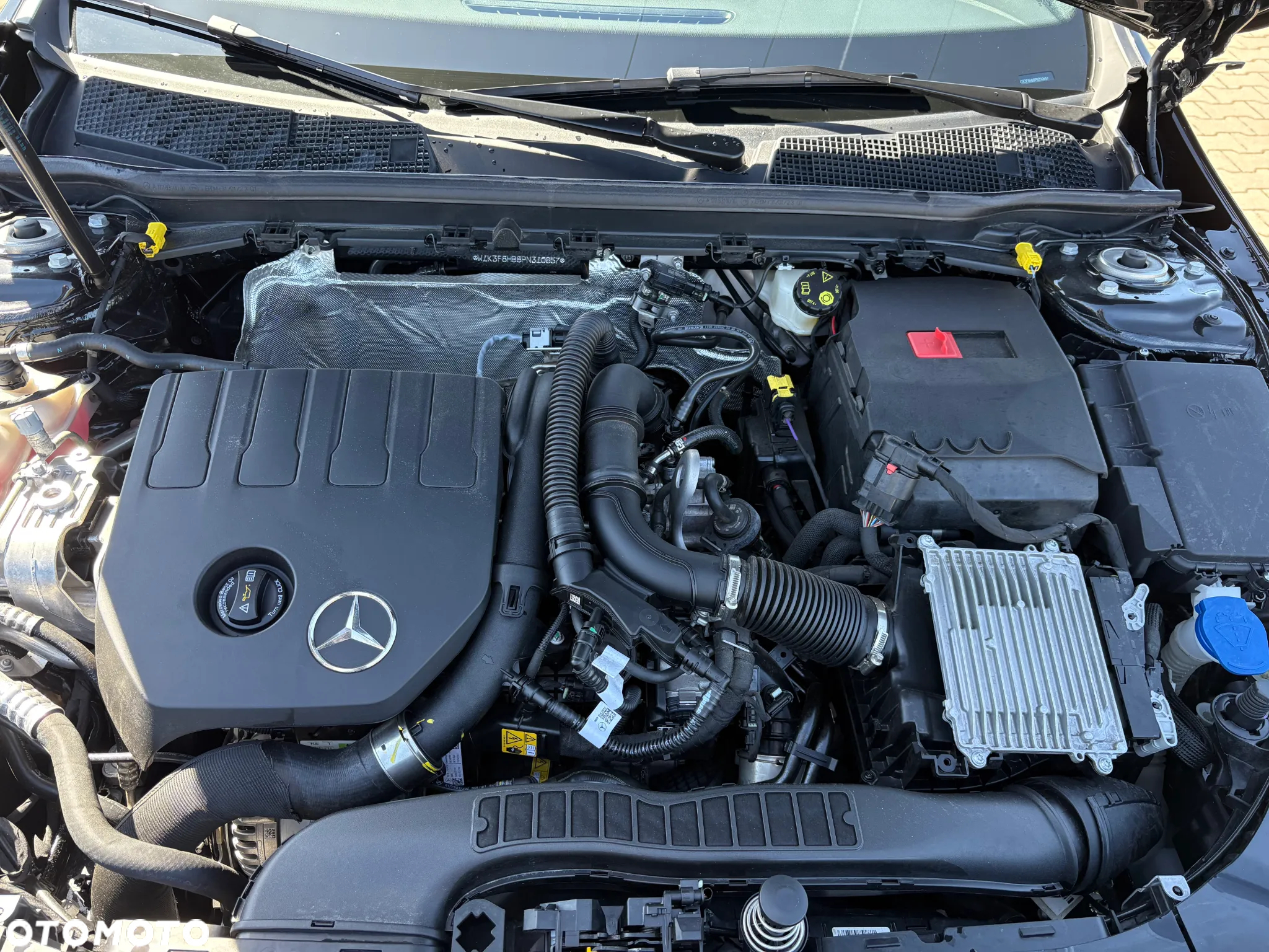 Mercedes-Benz Klasa A 200 AMG Line 7G-DCT - 16