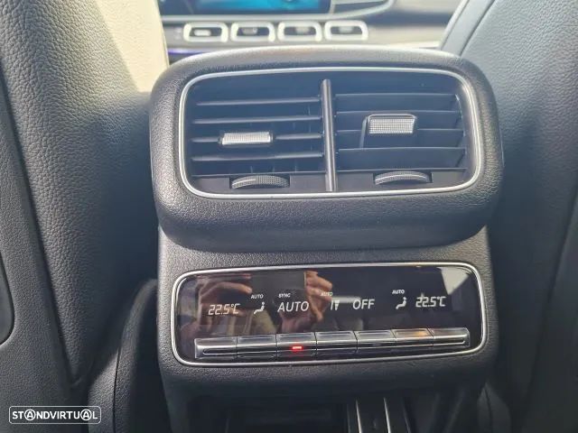 Mercedes-Benz GLE 300 Coupe d 4Matic - 15