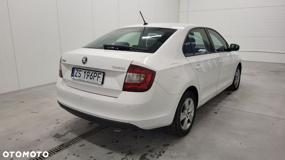 Skoda RAPID - 6