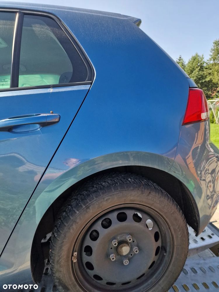 Błotnik  lewy  tył  vw  golf  VII  HB - 1