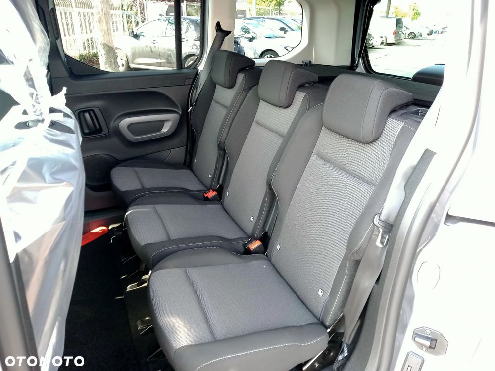 Toyota Proace City Verso 1.5 D-4D Family - 13