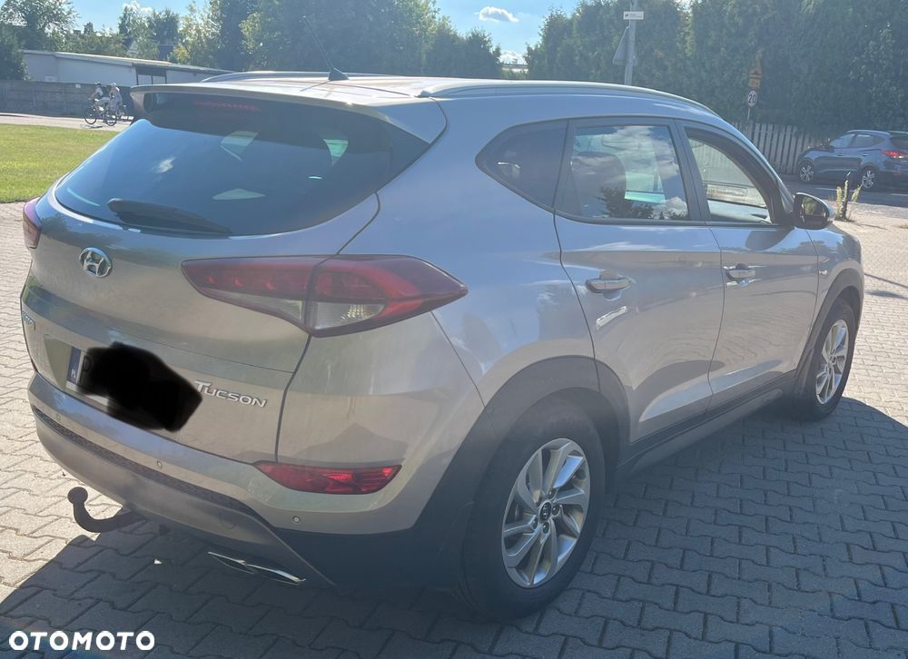 Hyundai Tucson 2.0 CRDI BlueDrive Comfort 2WD - 2