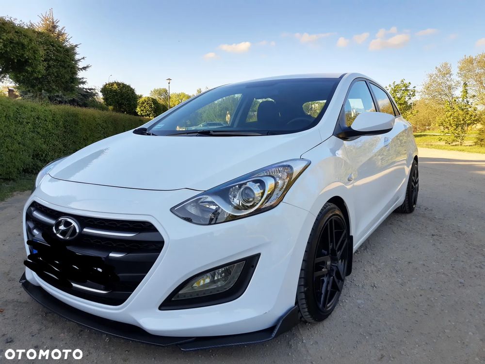Hyundai i30 blue 1.4 Classic - 3