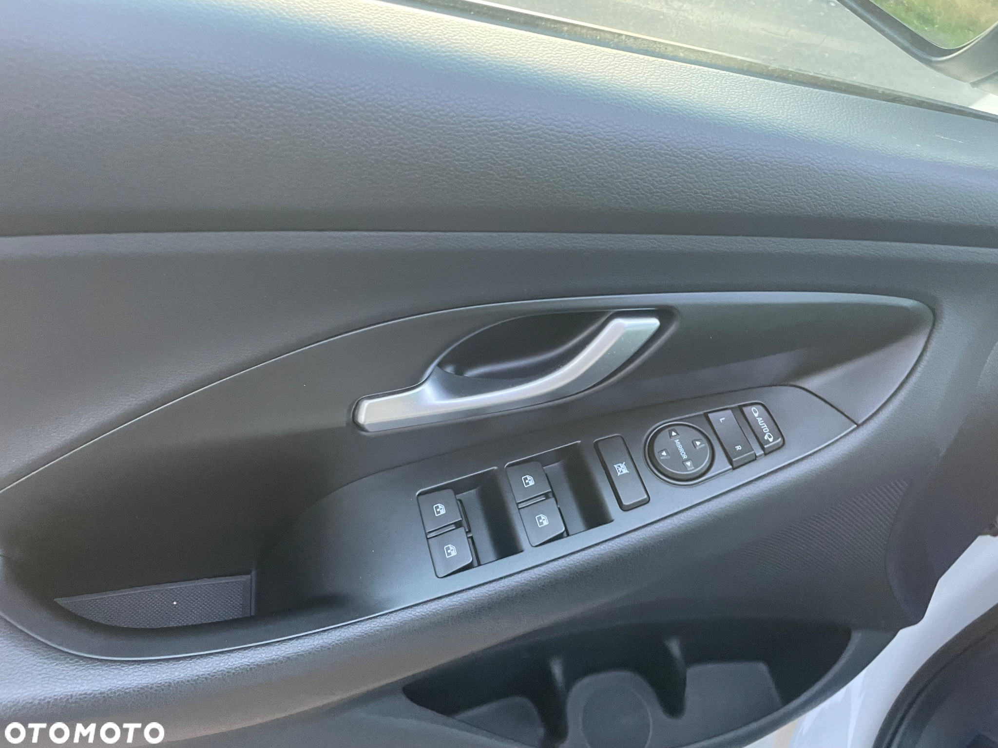 Hyundai i30 1.5 DPI Comfort - 39