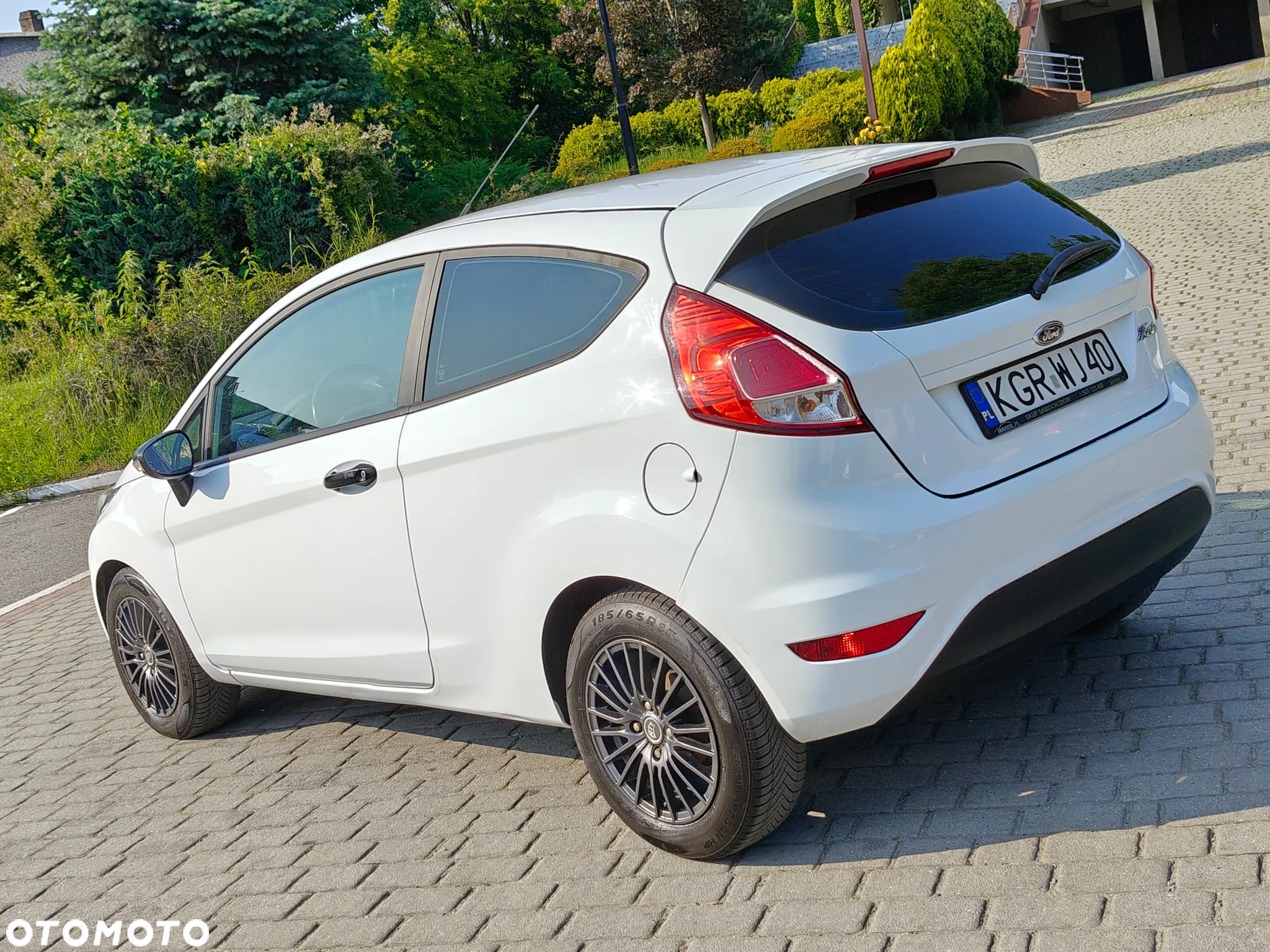 Ford Fiesta 1.4 TDCi Ambiente - 13
