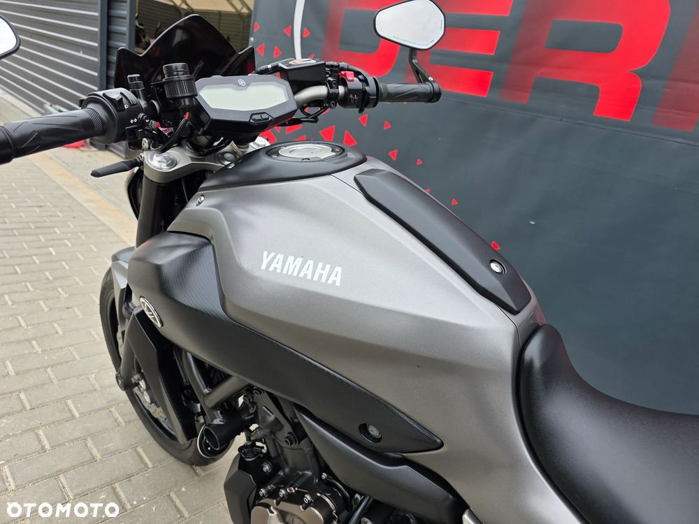 Yamaha MT - 10