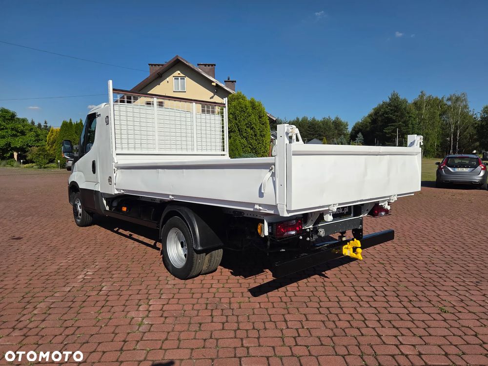 Iveco Daily* 35C-150KM* ZADBANY* TEMPOMAT* NISKI PRZEBIEG* - 7