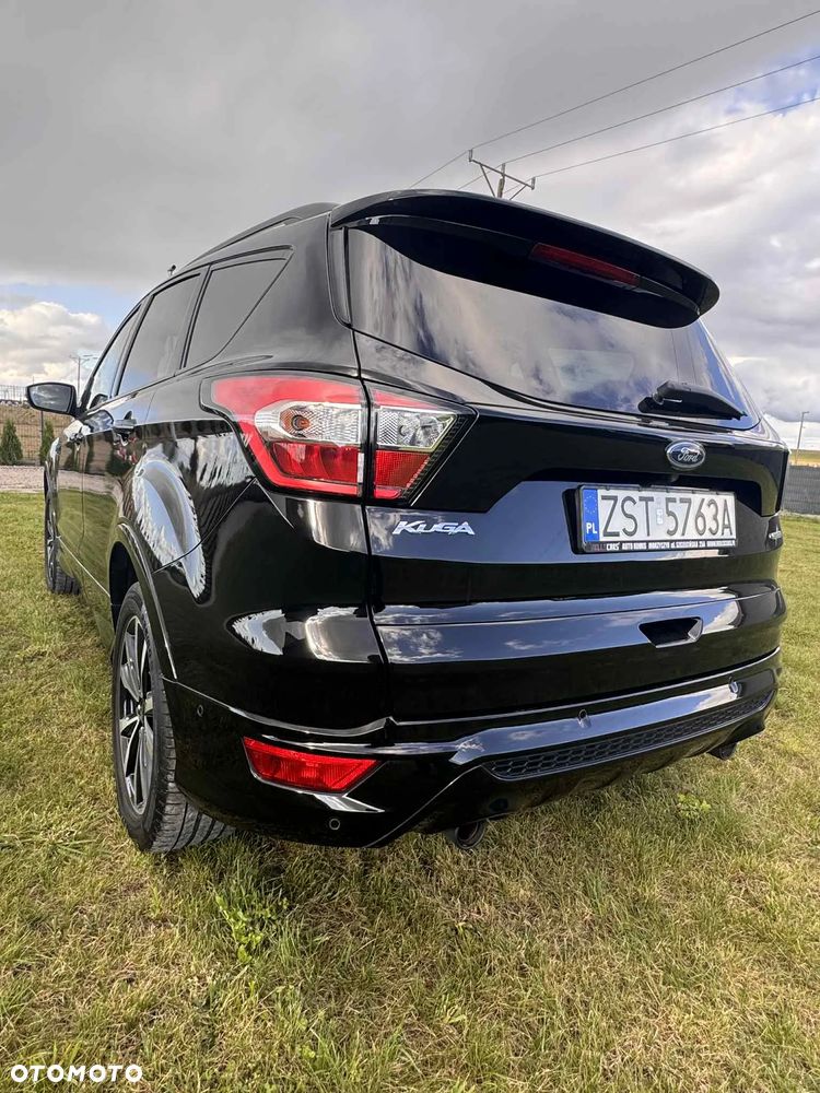 Ford Kuga 1.5 EcoBoost 2x4 ST-Line - 27
