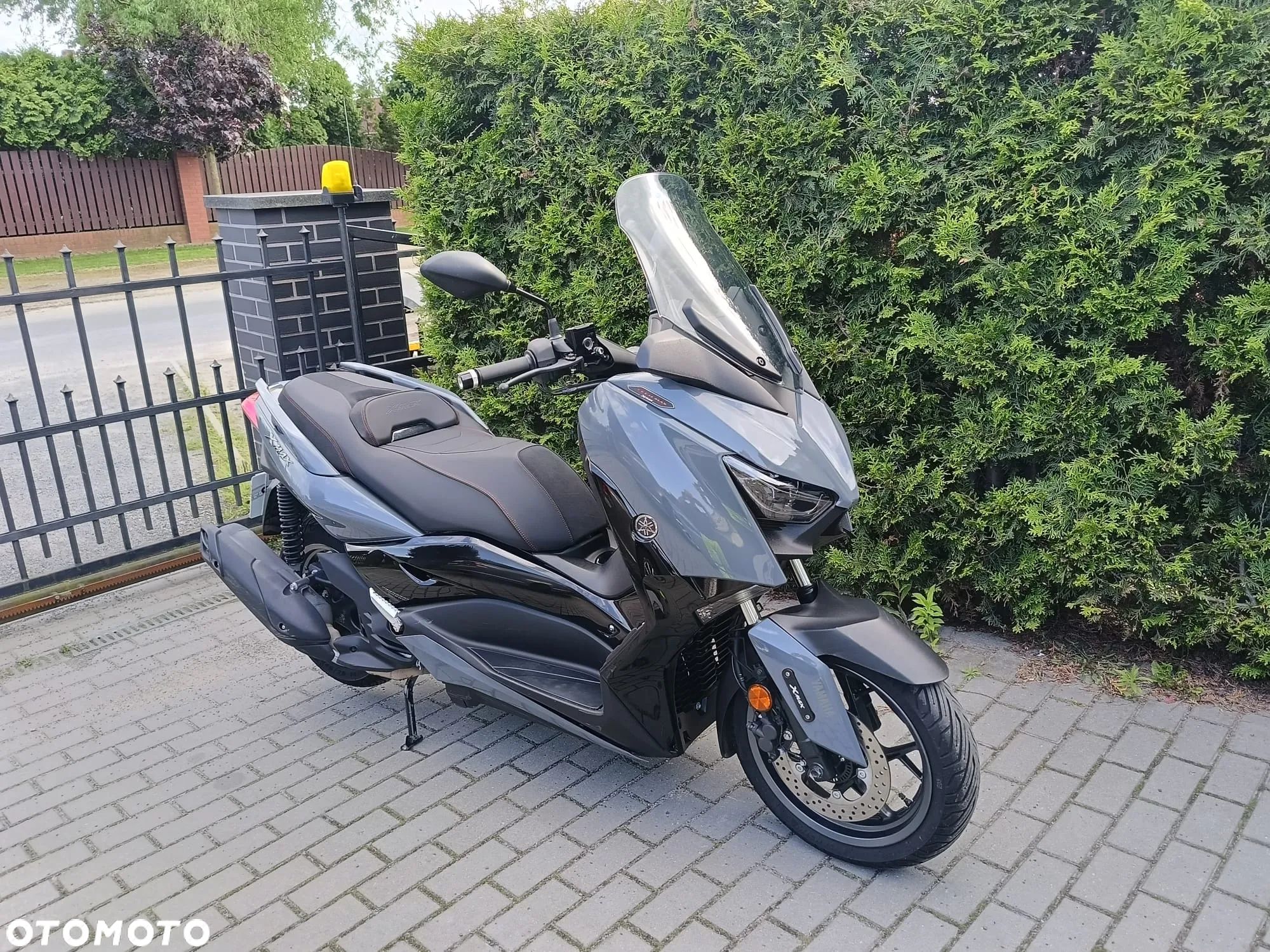 Yamaha X-max - 1