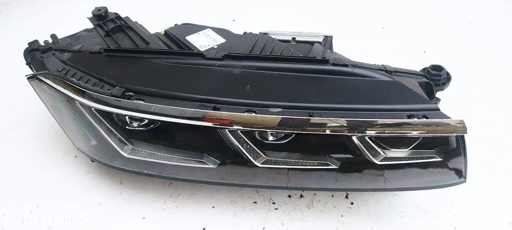 Vw Touareg III Lift 2022- Full Led Matrix Prawa Kompletna Nowa Oryginał 761941081B