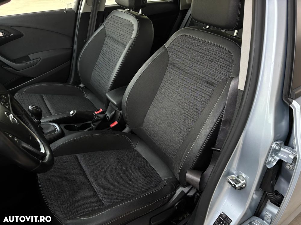 Opel Astra 1.6 TWINPORT ECOTEC Active - 28