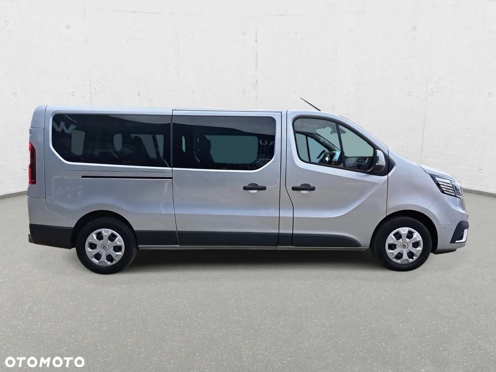 Renault Trafic 9 Miejsc - 3