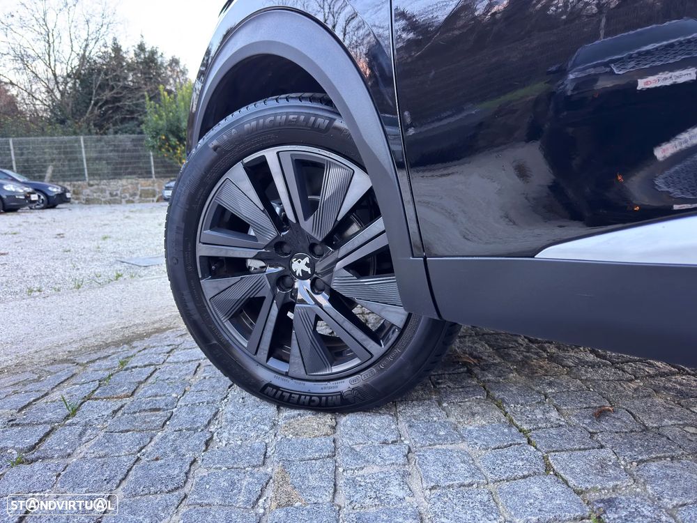 Peugeot 2008 1.2 PureTech GT Pack EAT8 - 44