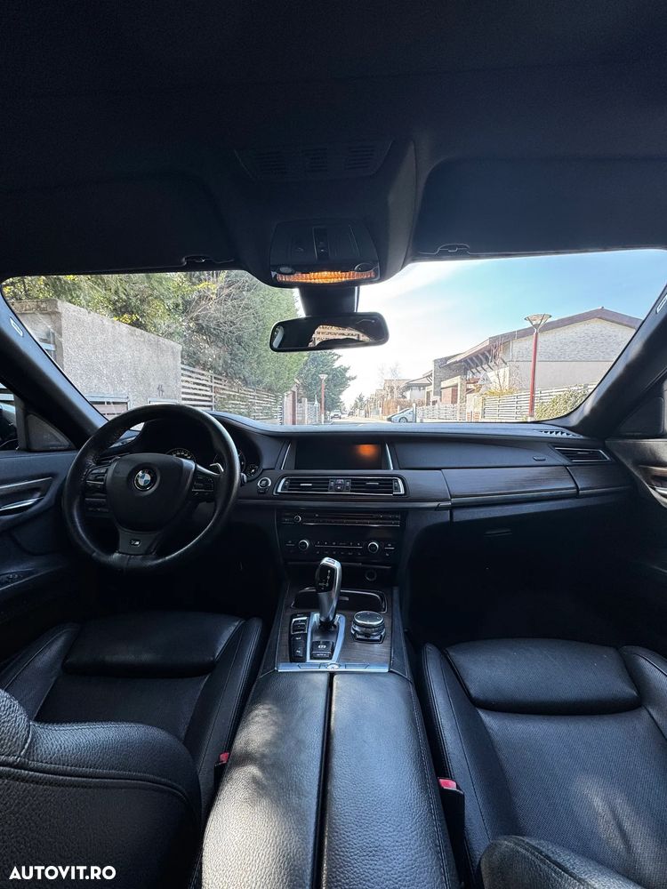 BMW Seria 7 740d xDrive - 2