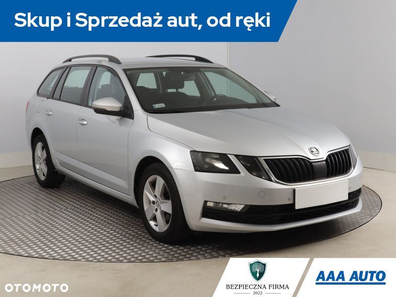 Skoda Octavia - 3