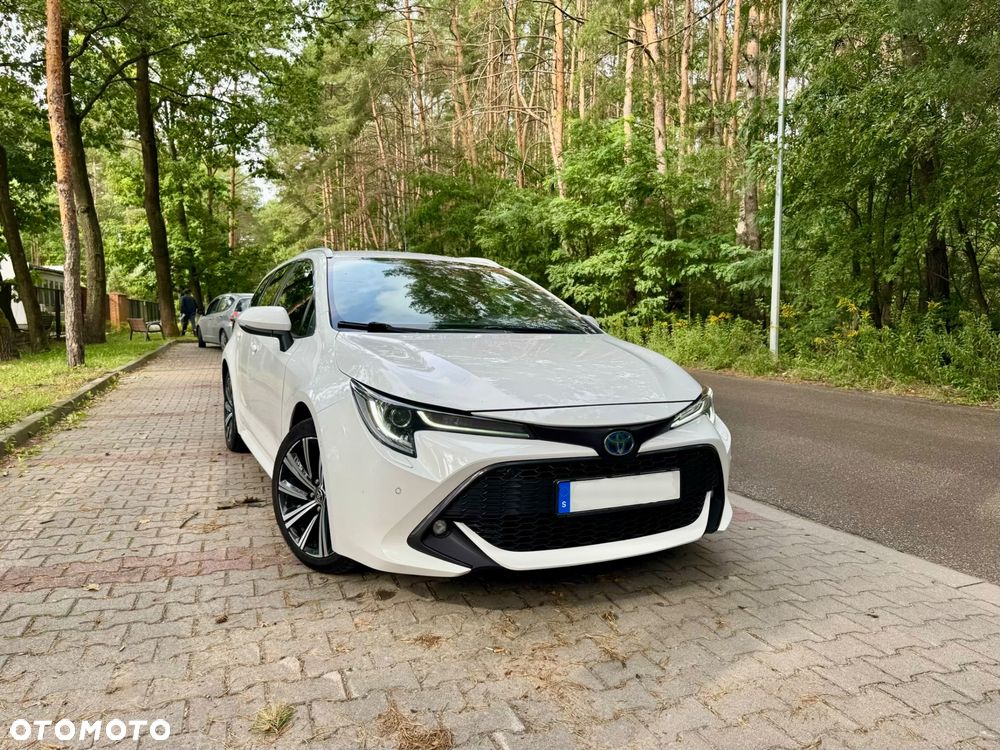 Toyota Corolla - 1