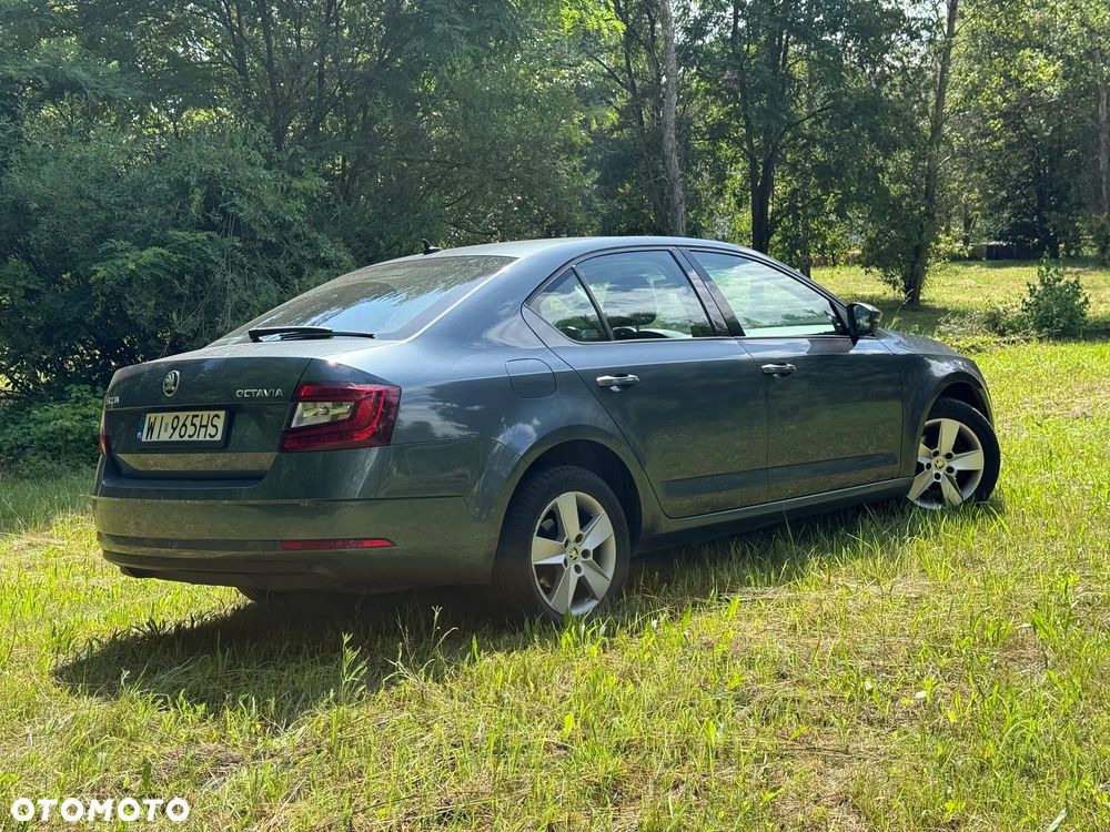 Skoda Octavia 1.6 TDI Ambition - 5