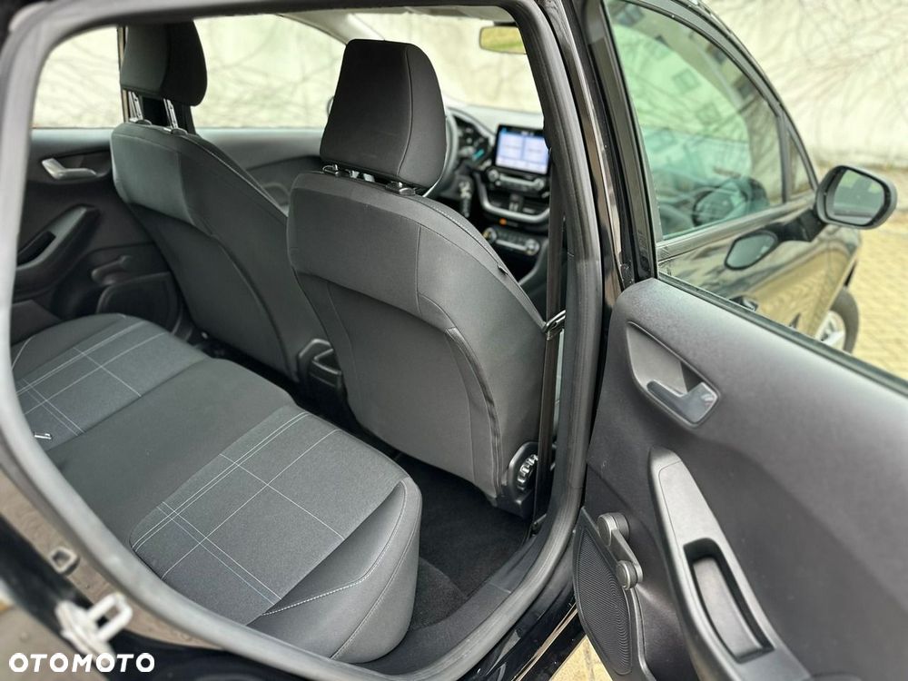 Ford Fiesta - 10