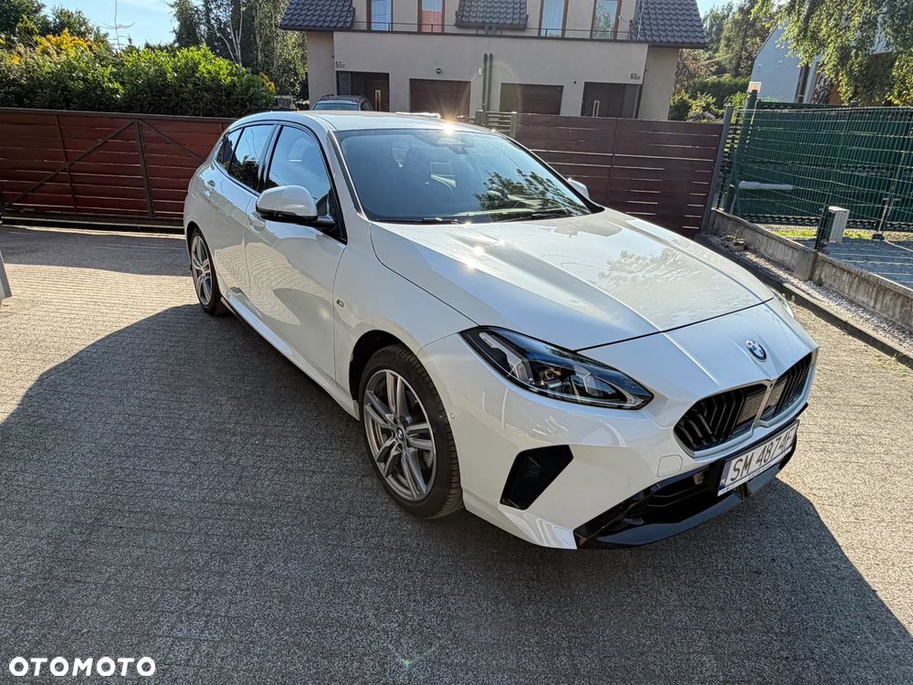 BMW Seria 1 120 mHEV - 14