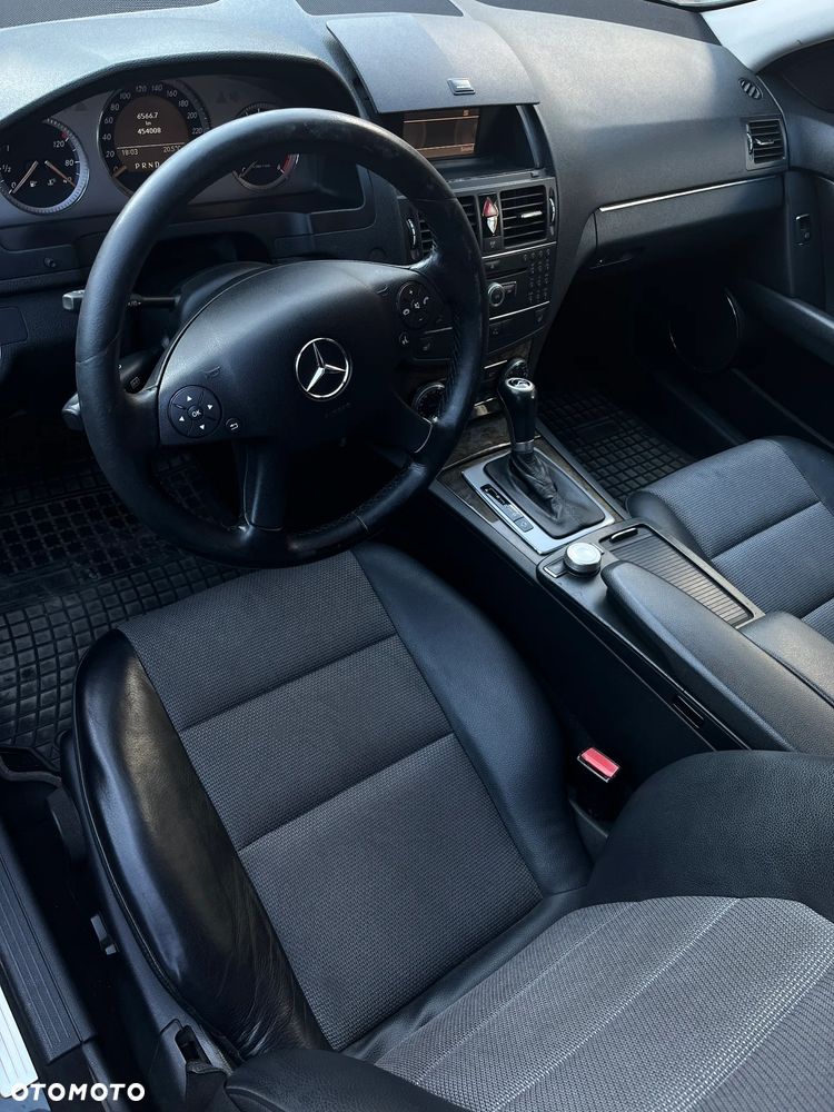Mercedes-Benz Klasa C - 8