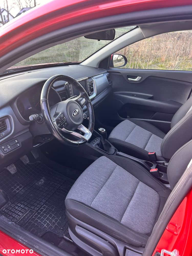 Kia Stonic 1.0 T-GDI M - 16