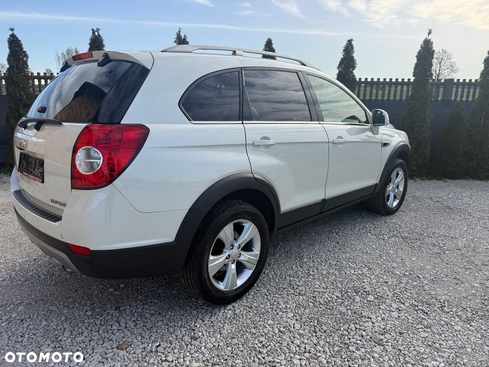 Chevrolet Captiva 2.2 TD AWD LTZ - 13