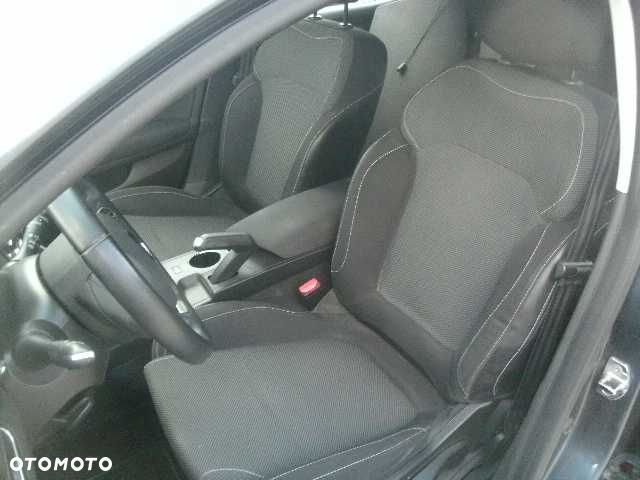 Renault Megane - 5