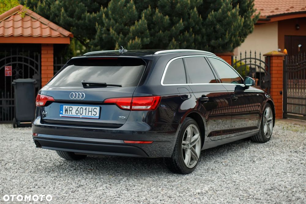 Audi A4 Avant - 13