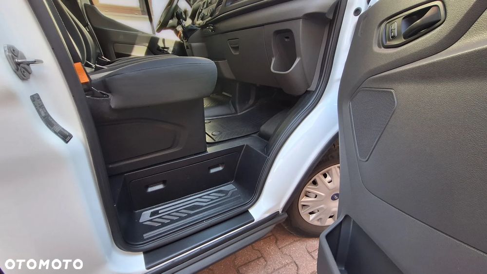 Ford Transit - 9