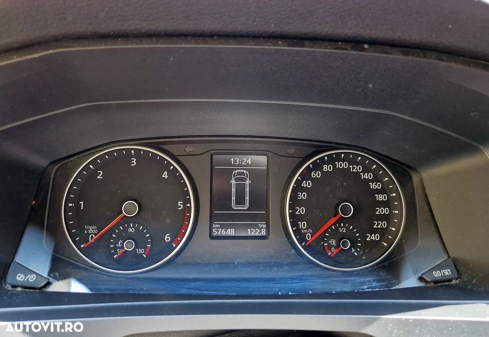 Volkswagen Caravelle 2.0 TDI 110 kW KR Trendline 4M - 12
