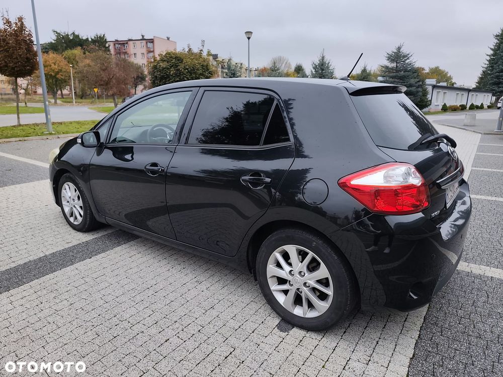 Toyota Auris - 3