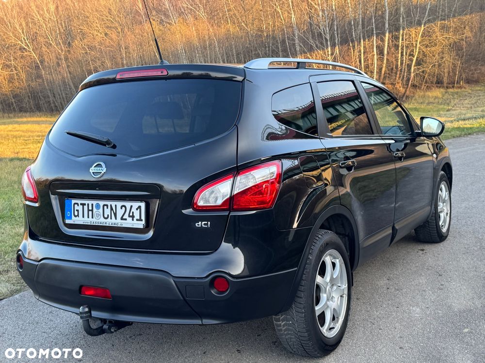 Nissan Qashqai+2 - 17