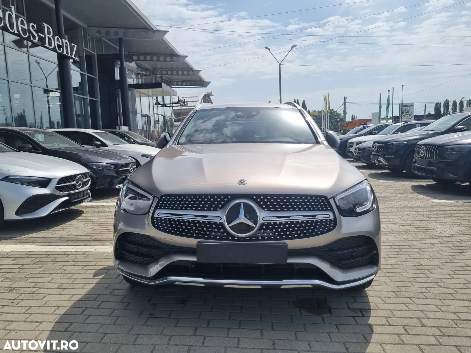 Mercedes-Benz GLC 200 4MATIC - 4