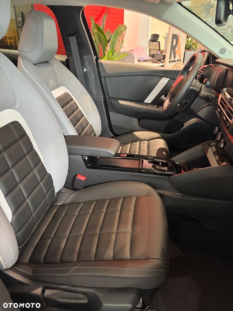Citroën C4 1.2 mHEV Max eDCT6 - 10