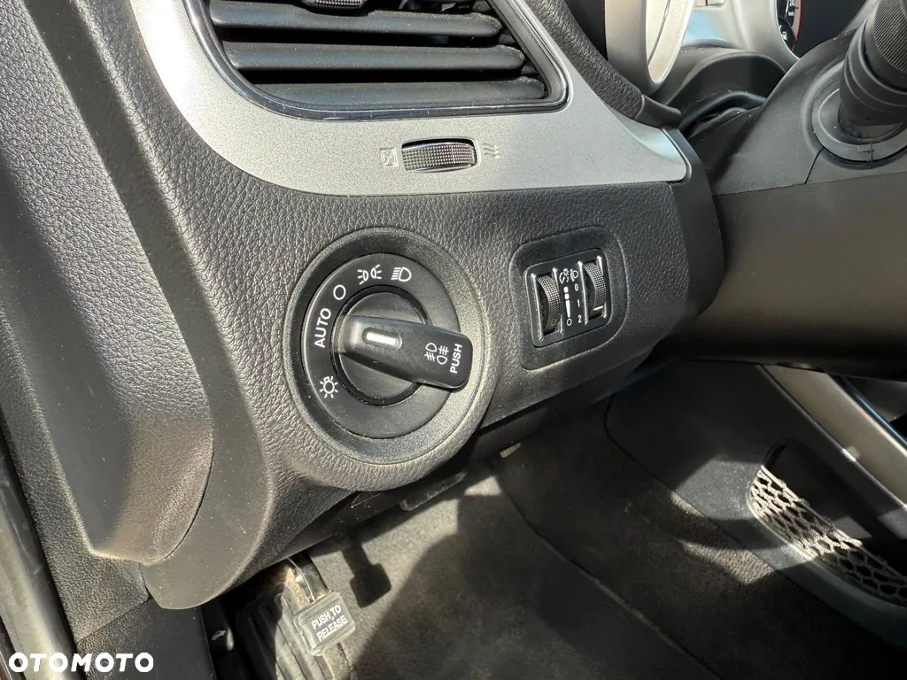 Fiat Freemont - 26