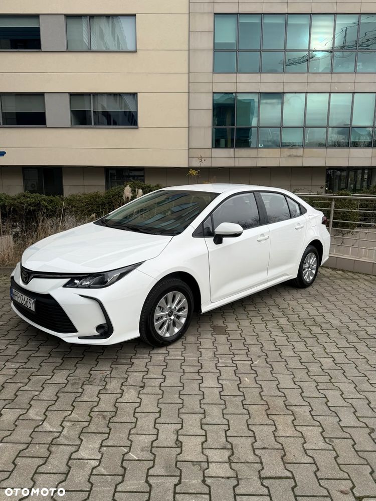 Toyota Corolla - 4