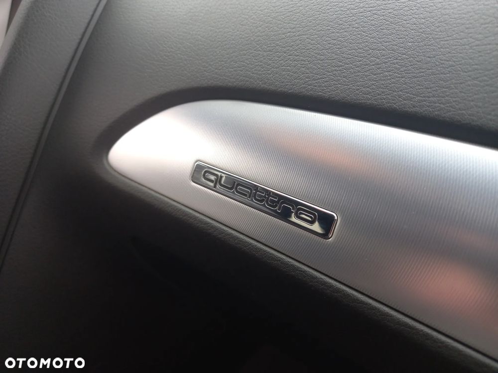 Audi A6 Avant 3.0 TDI DPF quattro tiptronic - 23