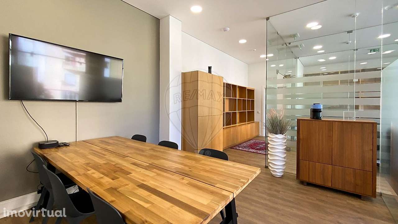 Escritório  para arrendamento - Grande imagem: 2/24