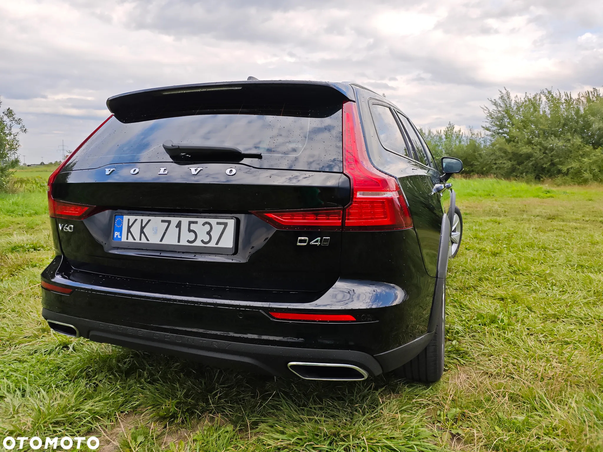 Volvo V60 Cross Country D4 AWD - 8