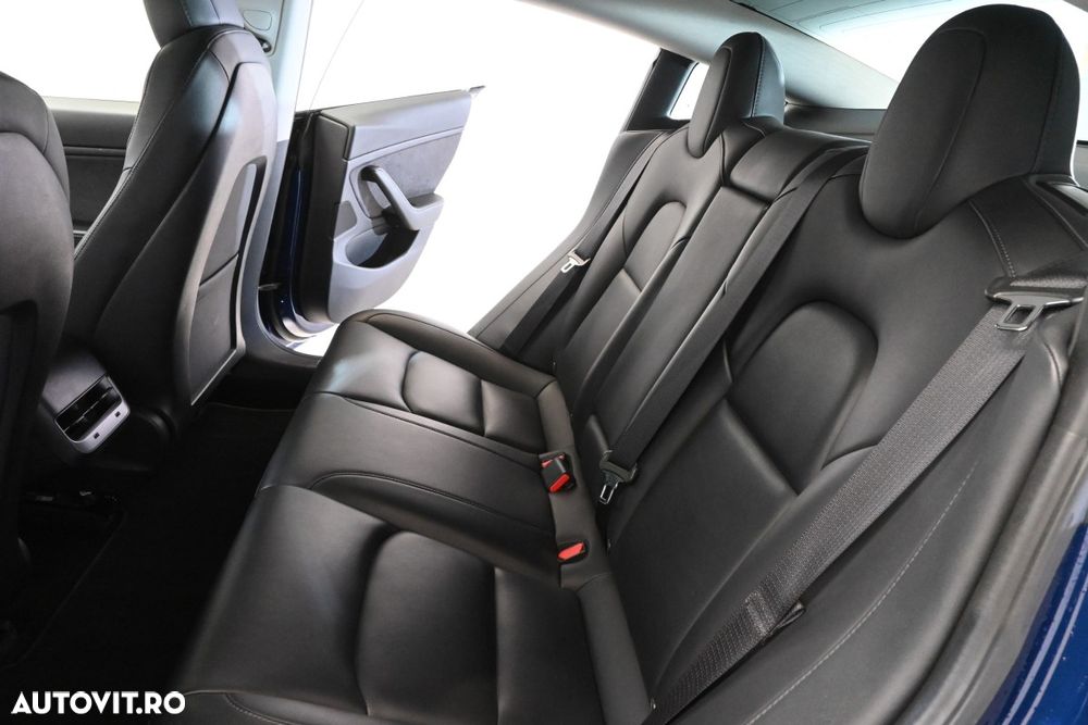 Tesla Model 3 Langstreckenbatterie Allradantrieb Dual Motor - 5