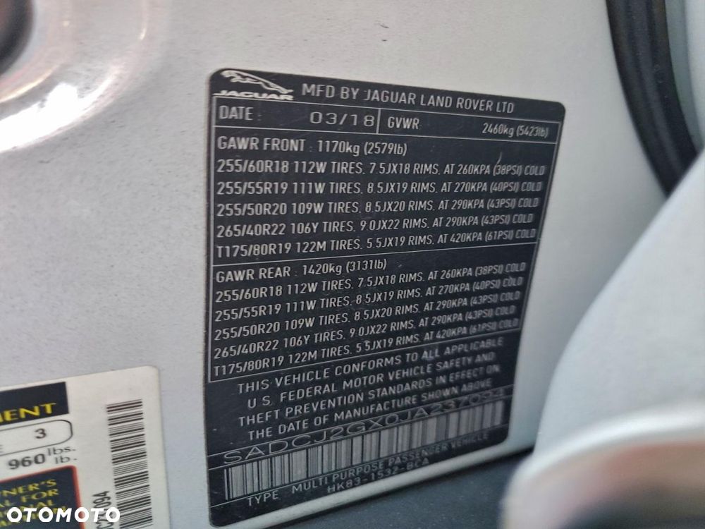 Jaguar F-Pace 25t AWD Prestige - 12