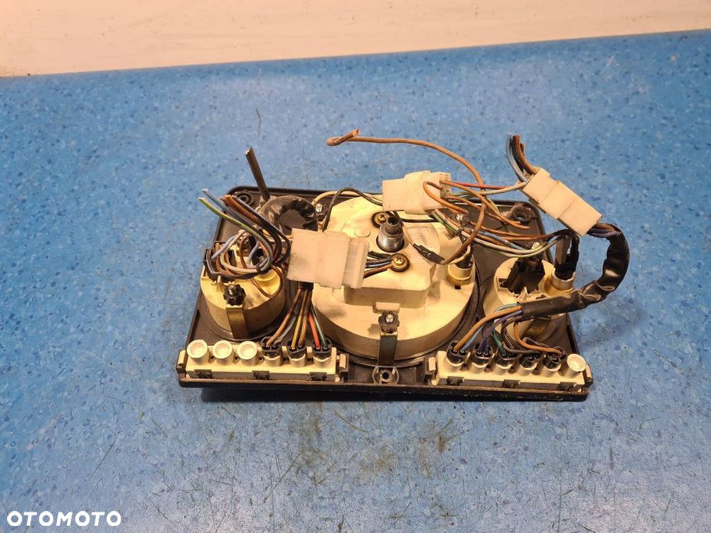MERCEDES-BENZ MB 100 LICZNIK - 5