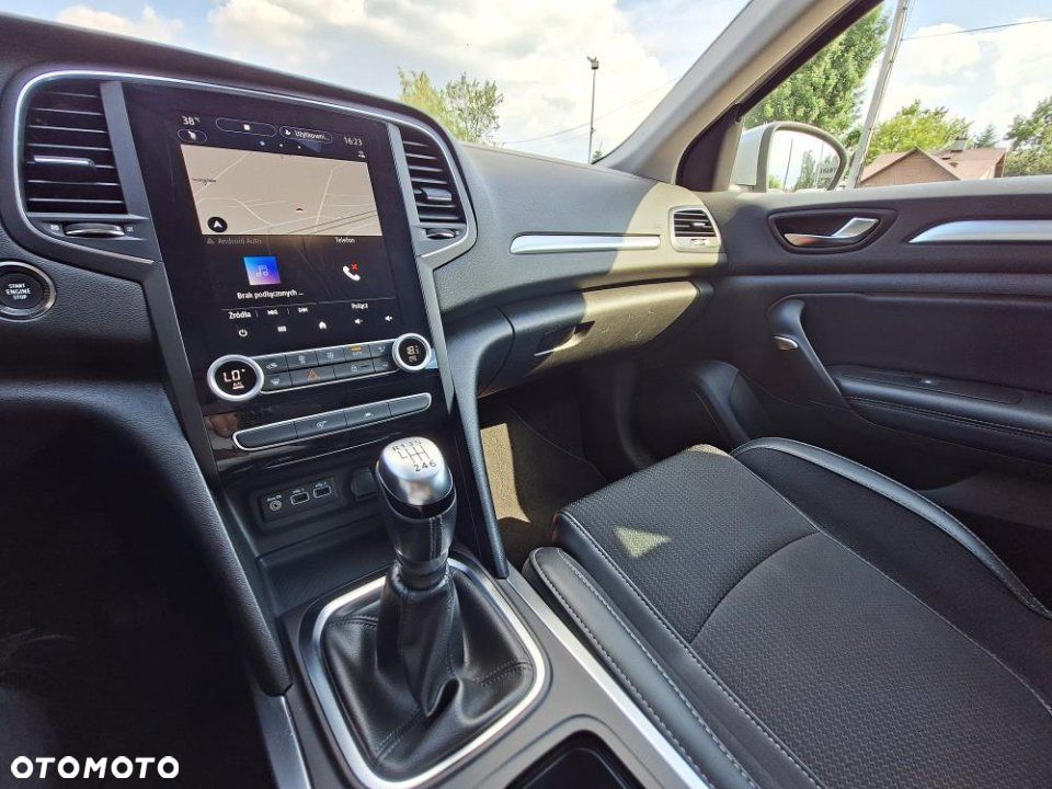 Renault Megane - 24