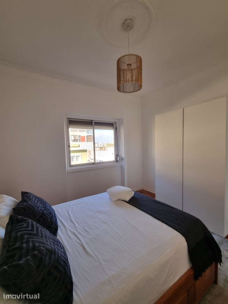 Apartamento T2+1 em Amora com sotão - Grande imagem: 2/36