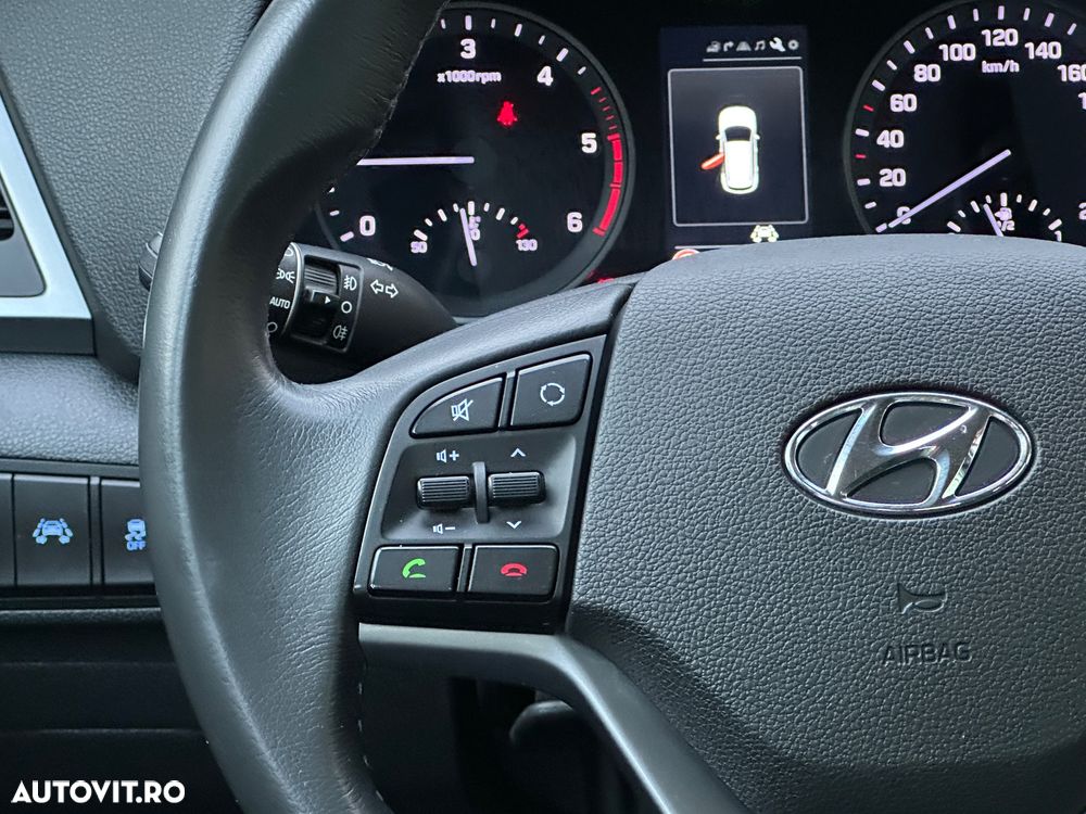 Hyundai Tucson blue 1.7 CRDi 2WD Style - 24