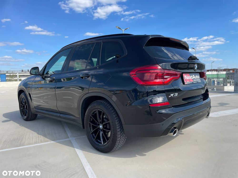 BMW X3 xDrive20d Business Edition - 7
