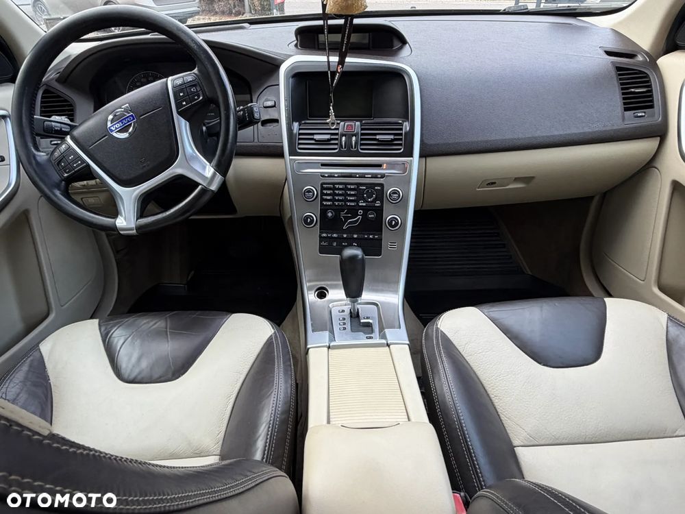 Volvo XC 60 2.4D Summum - 21