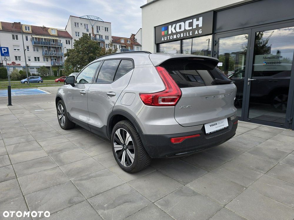 Volvo XC 40 - 4