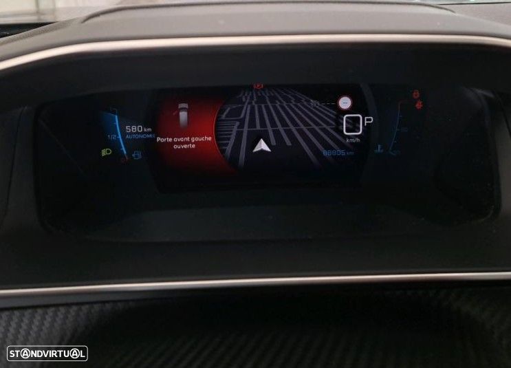 Peugeot 2008 1.2 PureTech Allure Pack EAT8 - 8